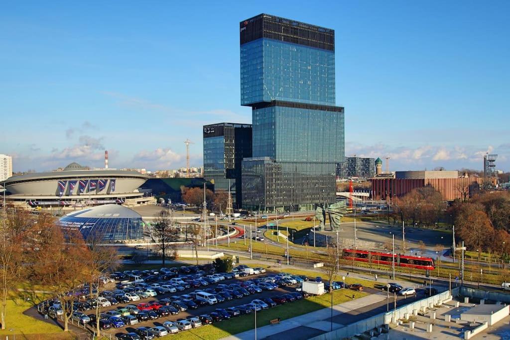 Apartament Korfantego Citycentre Z Widokiem Na Spodek Katowice Exteriör bild